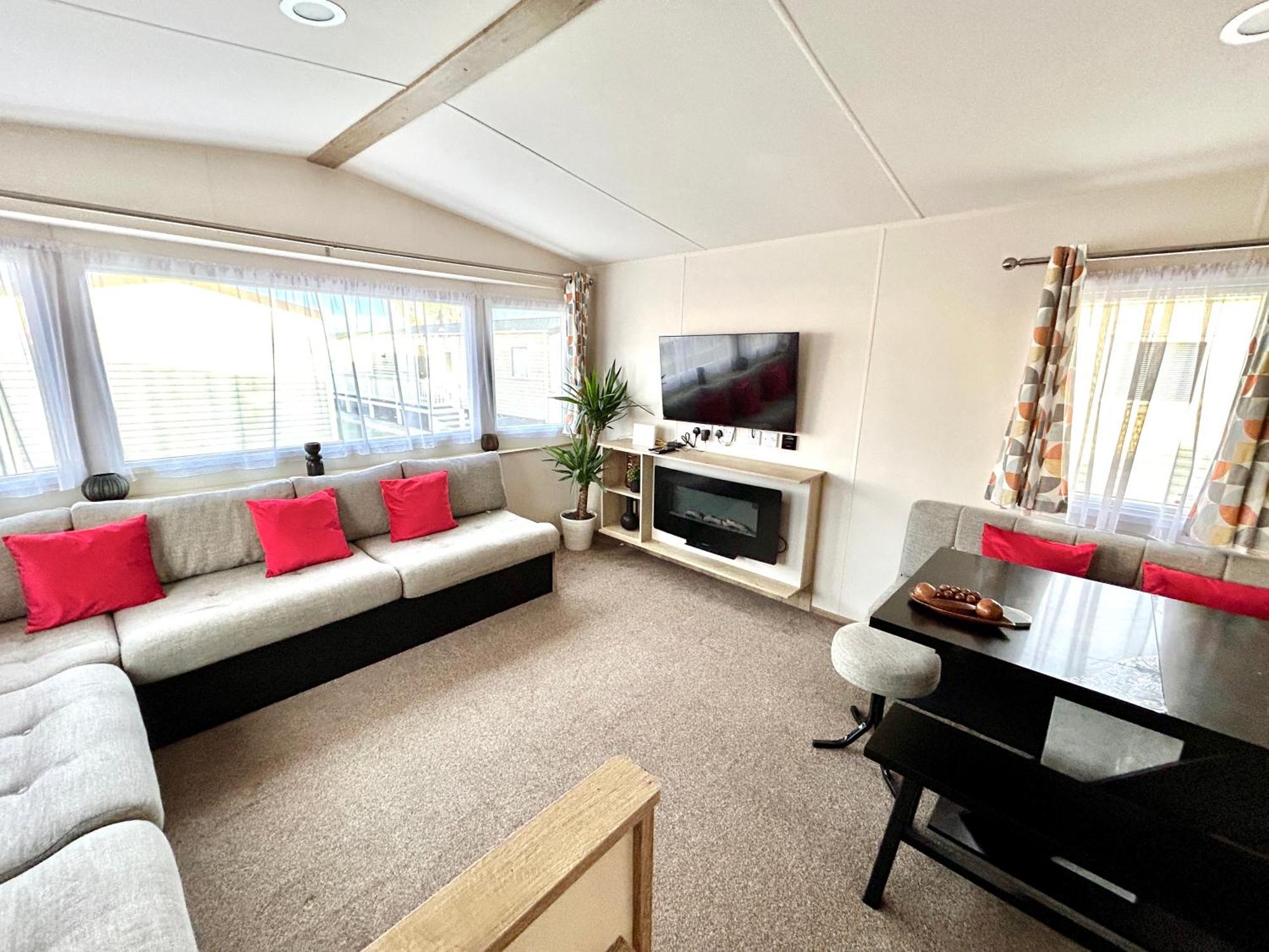 Verbjam 6 Berth Caravan Holiday St Osyth 滨海克拉克顿 外观 照片